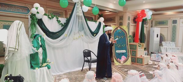 پروازِ تا خدا با بال‌های نماز در آستانه میلادِ مـنجی
