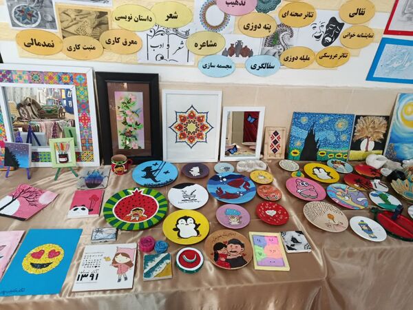 نگارخانه پژوهشی دانش آموزان سمپادی خواف 