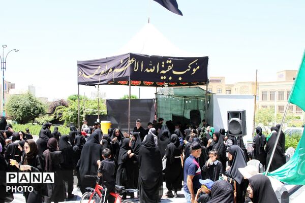 مراسم شیر خوارگان حسینی در آرامگاه شهید مدرس