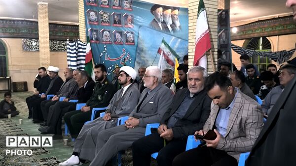 حماسه حضور مردم ولایتمدار روستای شیاسی در میدان