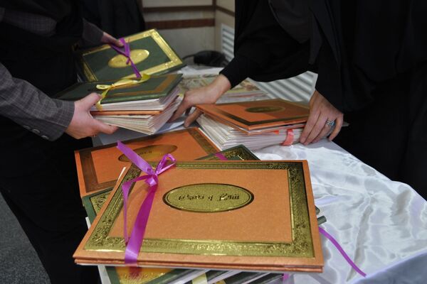 آیین افتتاح سالن اجتماعات رضا گل‌نراقی همزمان با همایش تجلیل از رتبه‌های برتر کنکور سراسری ۱۴۰۳ شهرستان قدس 