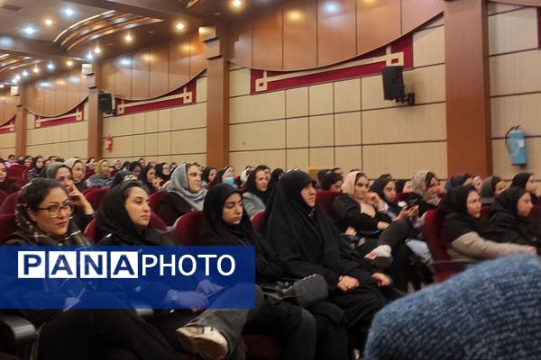 اجرای طرح ماهر در اداره آموزش و پرورش رباط‌کریم