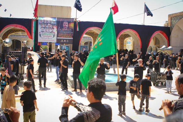 عزاداری رحلت پیامبر(ص) و شهادت امام حسن(ع) در صحن آستان مقدس سلطانعلی(ع) مشهداردهال کاشان