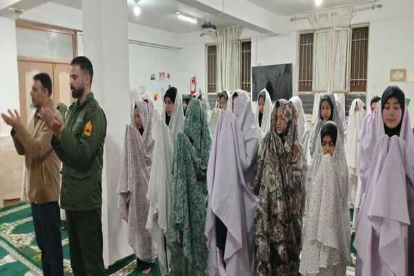 جلسه بصیرتی  در آموزشگاه شهید مجید دهنوی