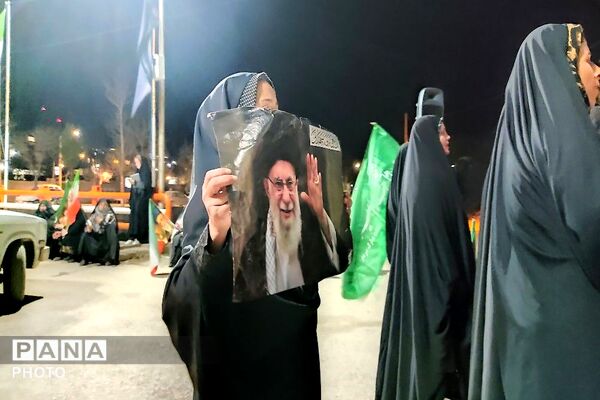 هستیم بر عهدی که بستیم تا آخر جان