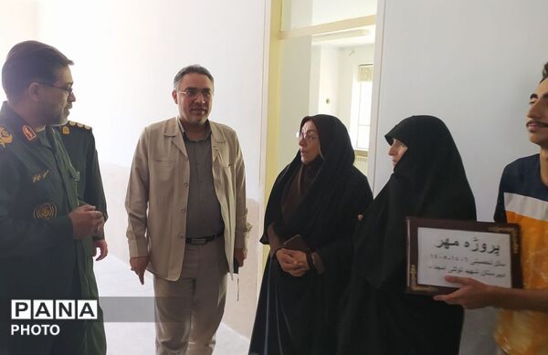 بازدید از پروسه نقاشی مدرسه توللی امجد و طیبه 