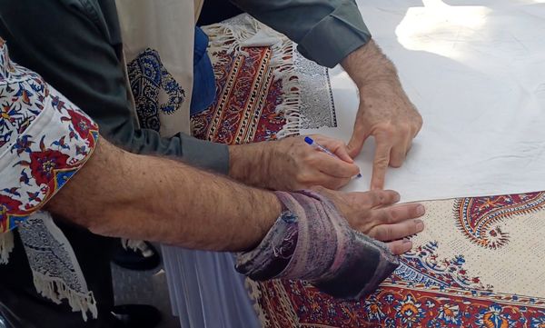 آیین بهره‌برداری از گذر صنایع دستی اصفهان