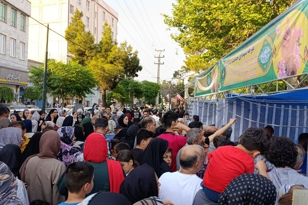 غرفه‌های مردمی صباشهر؛ ایستگاهی برای تلاقی هنر و عشق به ولایت