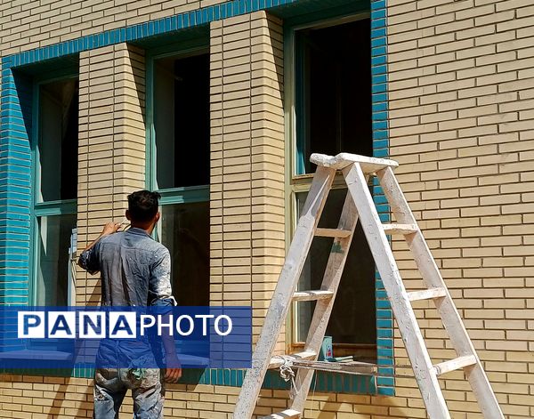 پروژه مهر دبیرستان دخترانه بنت الهدی کوهپایه رنگ آمیزی تجهیز و پاکسازی برای خلق محیطی الهام بخش و یادگیری مثبت