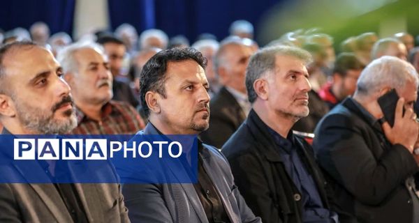  مراسم بزرگ یاد یاران شهر پرند به شهادت رهبر حزب الله لبنان