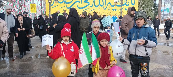 برگزاری راهپیمایی ۲۲ بهمن ماه در شهرستان نیشابور 