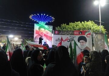 تجدید میثاق مردم با آرمان‌های «امام شهید» در اجتماع شبانه
