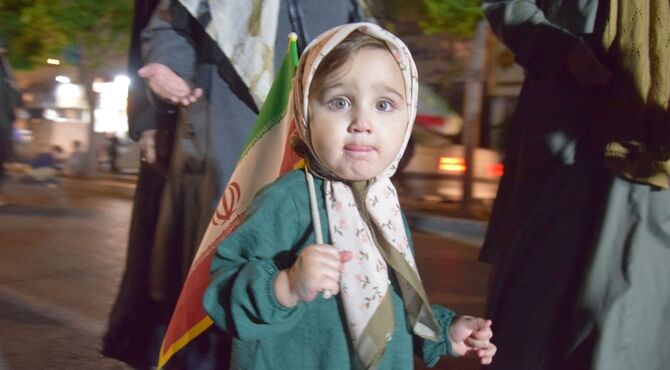 ستاره‌هایی که هرگز غروب نمی‌کنند