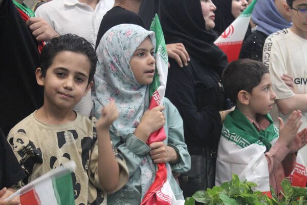 تیم ملی با استقبال هواداران وارد تهران شد