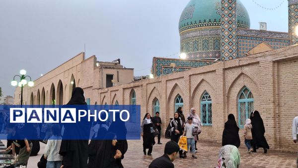 نوای عرفه در جوار امامزاده سید حمزه