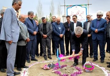 مراسم افتتاح هنرستان دخترانه ۱۸ کلاسه ربیعی در بروجرد 