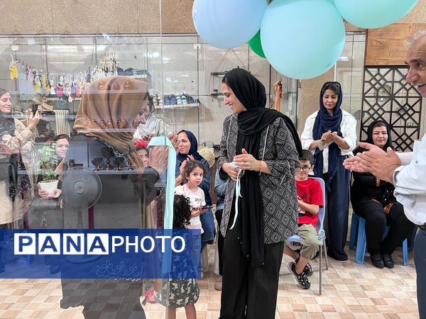 افتتاحیه غرفه فیروزه کوبی در بازارچه صنایع دستی شهرکرد