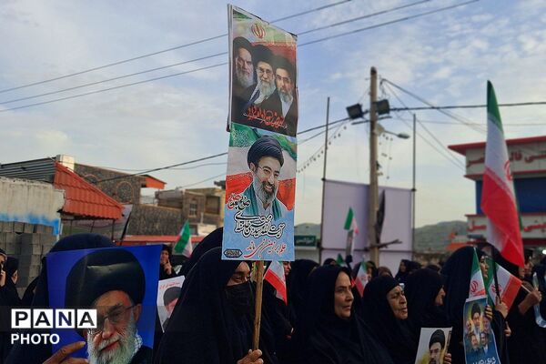 اجتماع بزرگ بانوان زینبی مدافعان ولایت به مناسبت شهادت رهبری شهید امام خامنه‌ای و شهیدان جنگ رمضان در باشت
