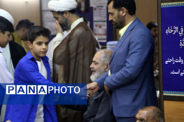 جشن میلاد رسول اکرم(ص) و امام جعفر صادق(ع) در دفتر نماینده ولی فقیه استان یزد 