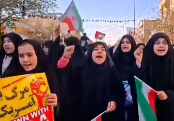 روایتی از شور و هیجان انقلابی دانش آموزان 