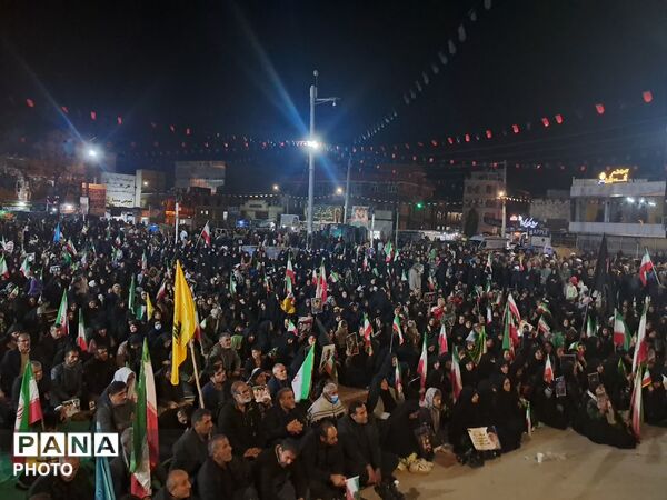 تجمع برای حمایت از رزمندگان کشور در شهر دهدشت 