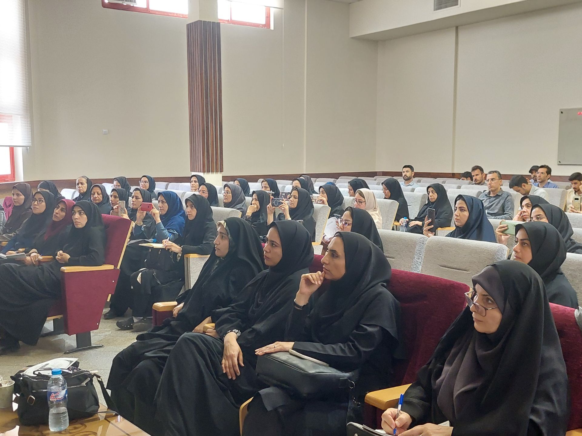 گامی برای توانمندسازی مراقبین سلامت مدارس در ناحیه ۶