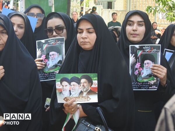 ما جاماندگان بدرقه نیستیم ؛ ما وارثان راهیم