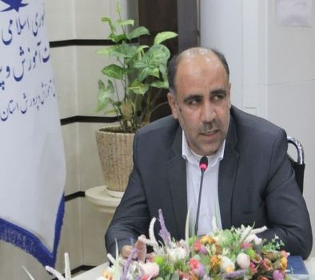 ممنوعیت پیک و تکلیف نوروزی برای دانش‌آموزان ابتدایی