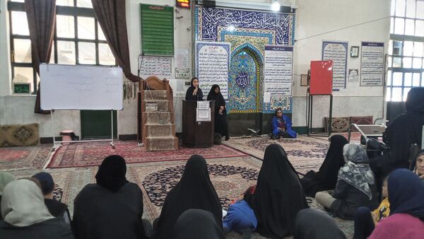 اولین جلسه انجمن اولیاء و مربیان دبیرستان دخترانه میرزا جعفر سروقد