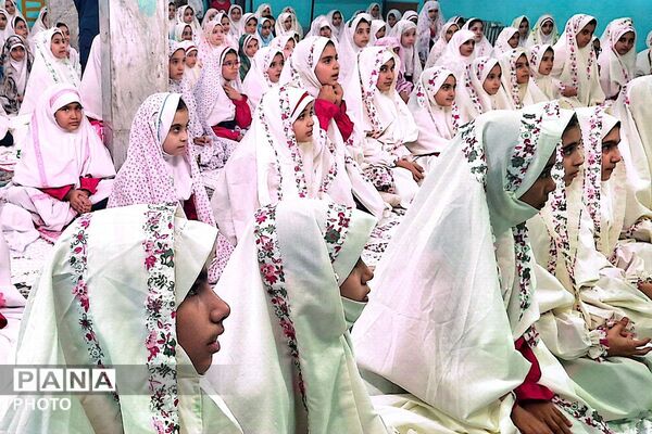صفی از آرامش در مدرسه صابران یک شهریار