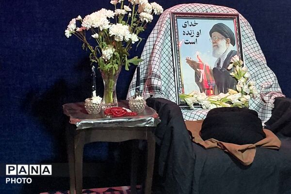 دانشگاه آزاد شهرستان قدس میزبان استقبال از حاضران در مراسم وداع و تشییع امام شهید امت