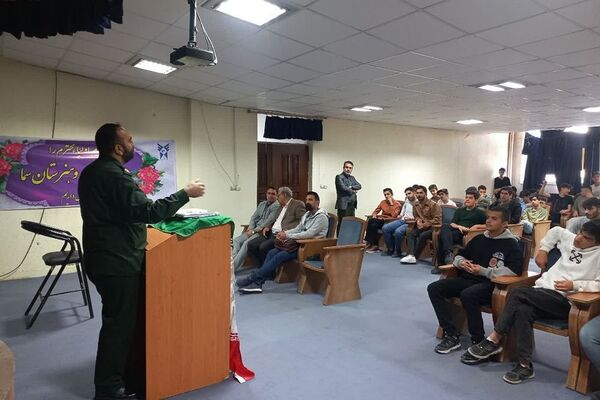 همایش پرسش و پاسخ اعتقادی دانش‌آموزی در دبیرستان سما رودهن