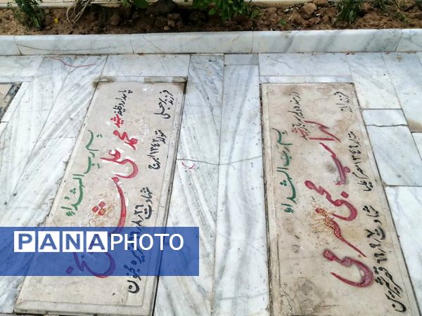  بزرگداشت شهدای ۱۵خرداد در گلزار شهدای شیراز