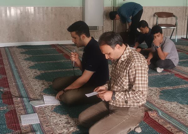اولین زیارت عاشورای سال ۱۴۰۴ دبیرستان شاهد ابوذر غفاری نیشابور