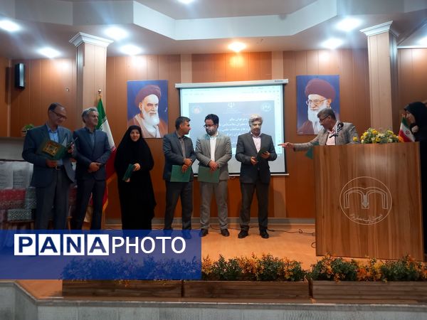 اختتامیه جشنواره سفیران سلامت،یاریگران زندگی ونوجوان سالم دردبیرستان دوره اول آرمینه مصلی نژاد