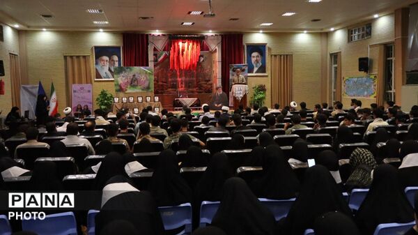 دوره آموزشی «یاوران ولایت» ویژه فرماندهان واحدهای بسیج دانش‌آموزی