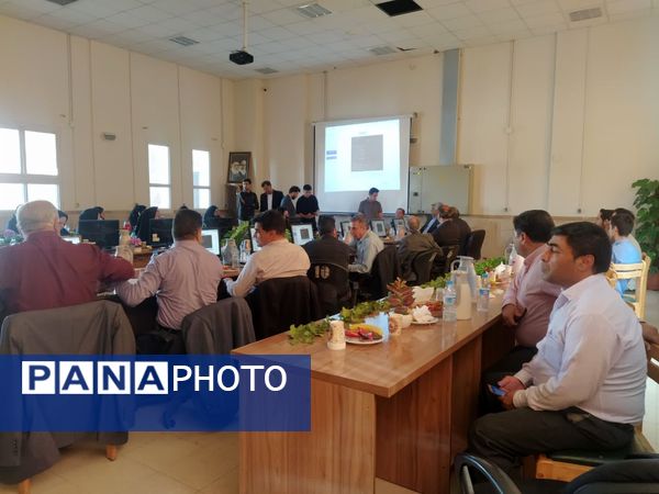  ششمین جلسه پروژه مهر ناحیه ۶ در هنرستان دارالفنون