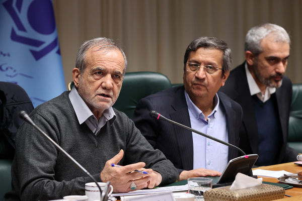 دستور مهم رئیس جمهور برای رفع موانع اجرایی تفویض اختیارات استانداران مرزی