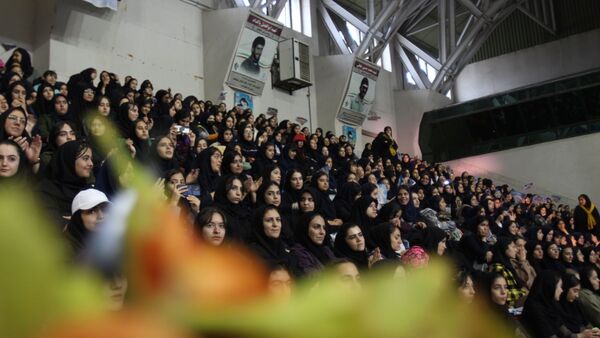 جشن میلاد حضرت فاطمه معصومه (س) و روز دختر در ورزشگاه ۶ هزار نفری انقلاب زنجان 