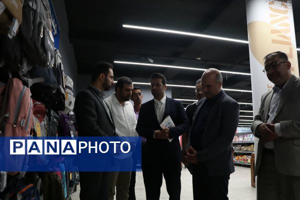 افتتاح چهارمین نمایشگاه ایران نوشت در شیراز