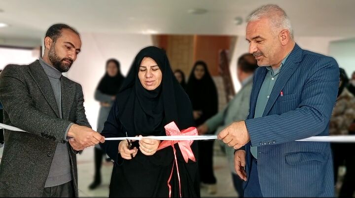 آیین افتتاحیه نمایشگاه «اقتصاد مقاومتی و صنایع دستی هنرجویان شهرستان بن»
