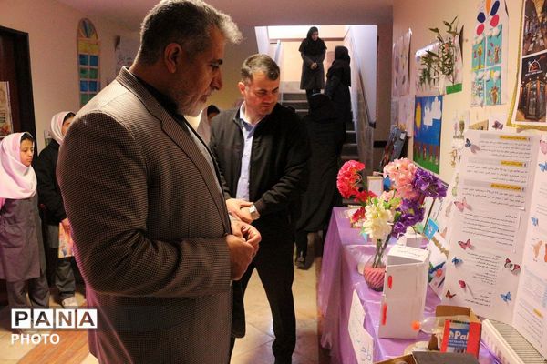 درخشش ایده‌های دانش‌آموزان فیروزکوهی در نمایشگاه جابربن حیان در مدرارس