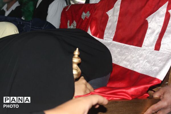 در محضر خورشید؛ بازگشت عطر کربلا به قلب میدان شورا