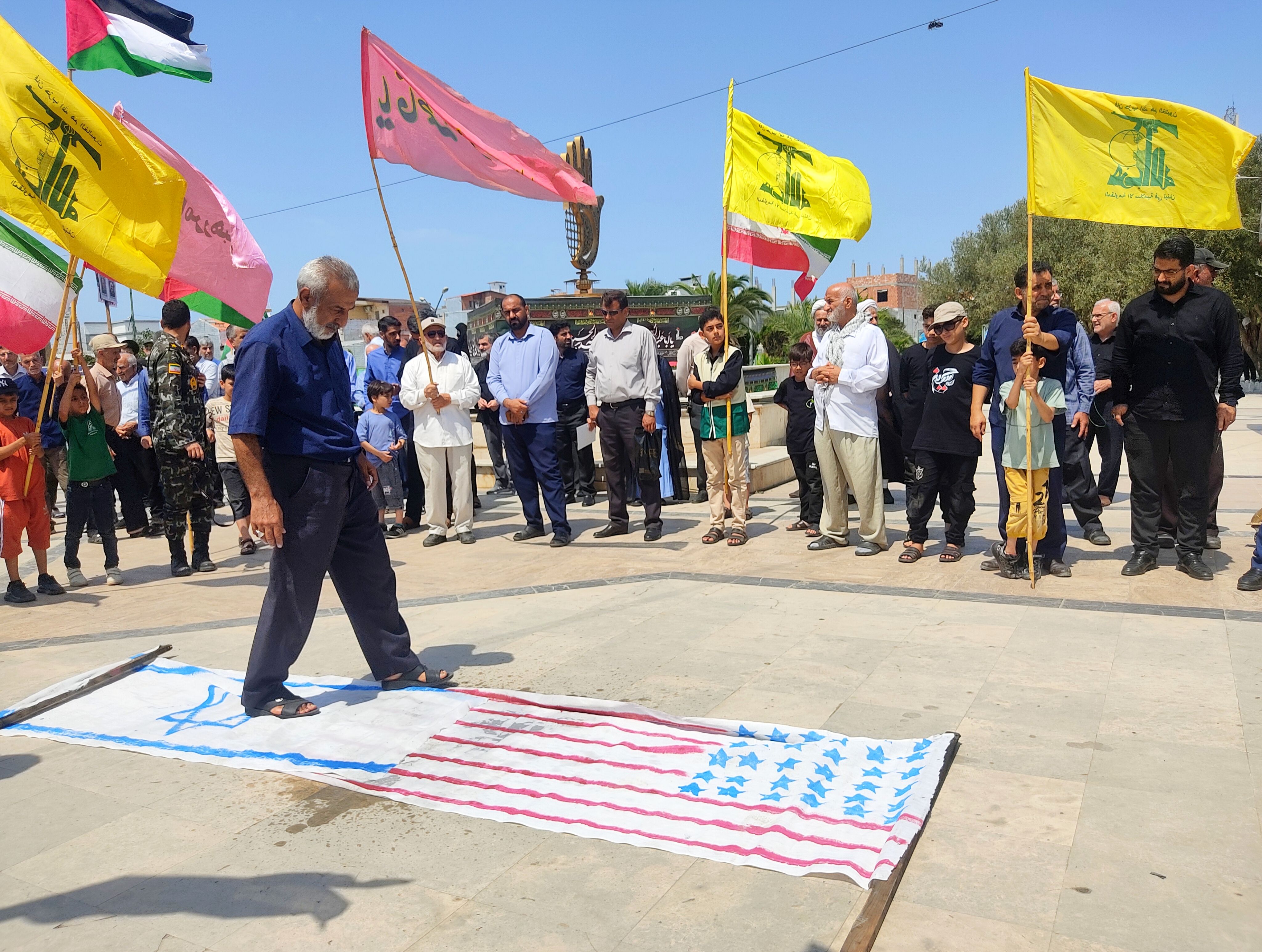 راهپیمایی جمعه‌ خشم و نصر در بابلسر