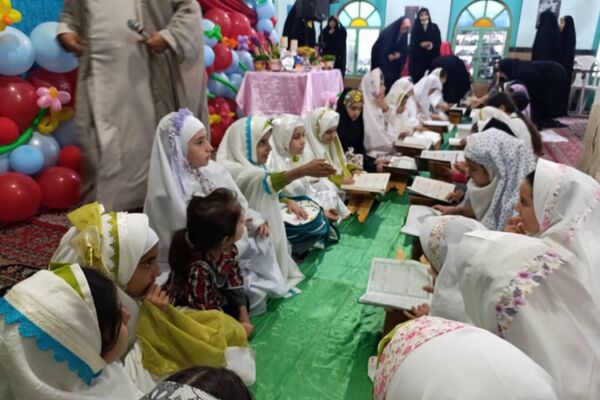 ماه رمضان فرصتی برای جذب نوجوانان وجوانان به مسجد 