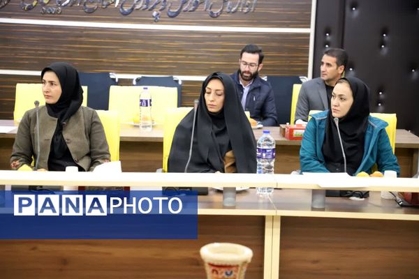 دوره توانمندسازی راهبران آموزشی درس تربیت بدنی نواحی و مناطق استان آذربایجان شرقی