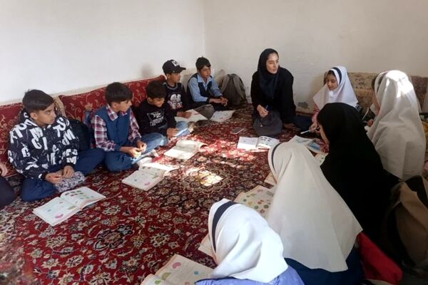 تدریس در روستای شان‌آباد، فراتر از یک شغل، یک رسالت است
