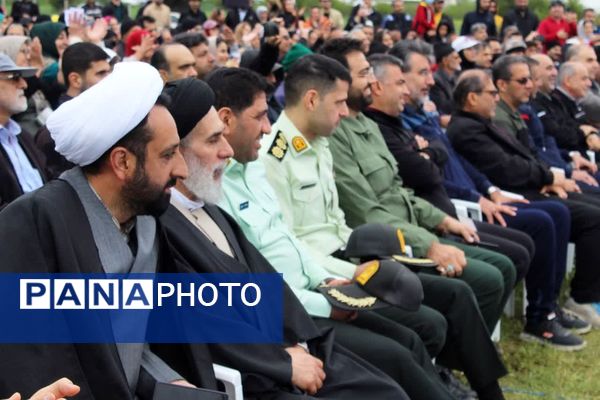 همایش پیاده‌روی خانوادگی در گلوگاه 