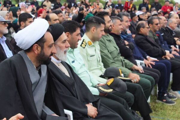 همایش پیاده‌روی خانوادگی در گلوگاه 