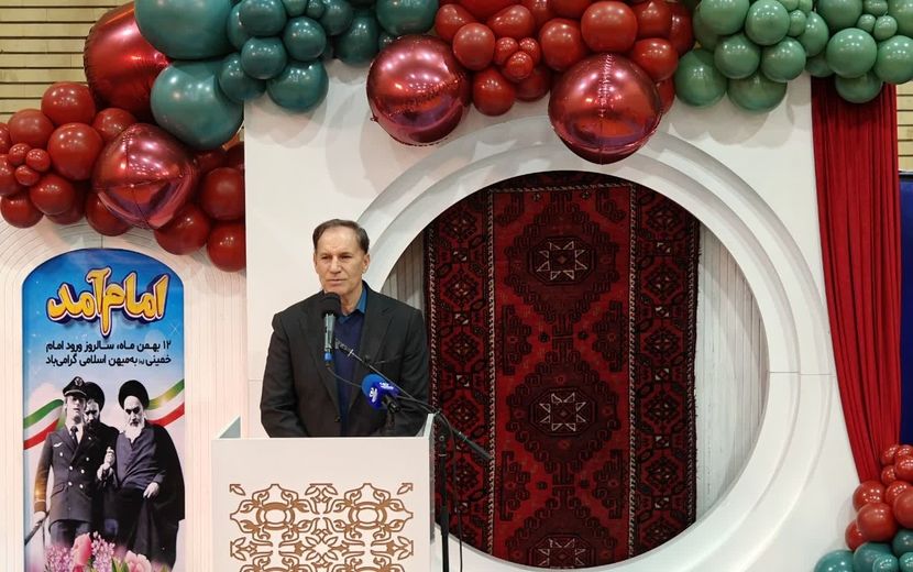 انقلاب اسلامی ایران، انقلابی کاملاً مردمی است